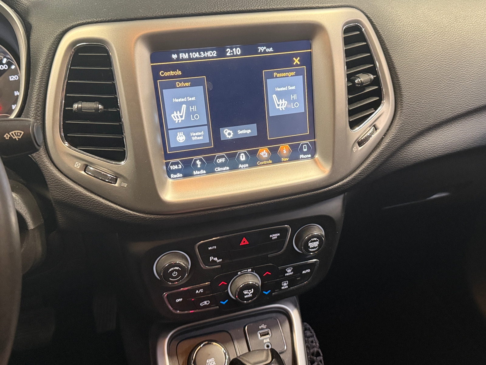 Thumbnail: 2018 Jeep Compass - 4