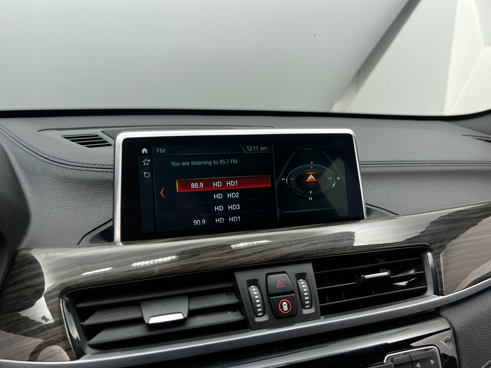 Thumbnail: 2021 BMW X1 - 3