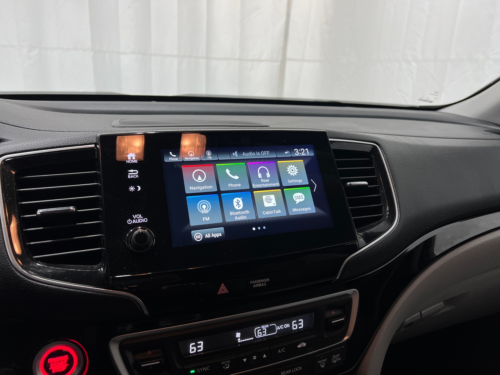 Thumbnail: 2019 Honda Pilot - 3