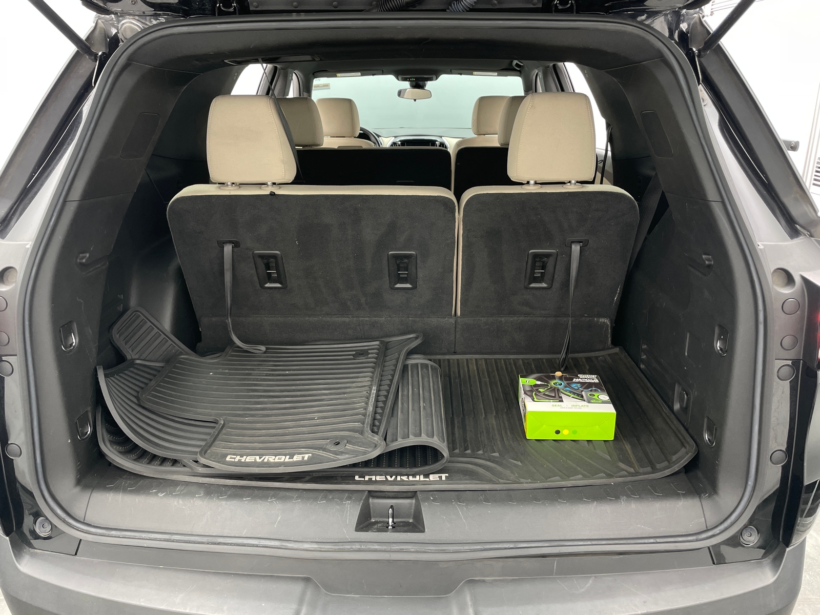 Thumbnail: 2023 Chevrolet Traverse - 7