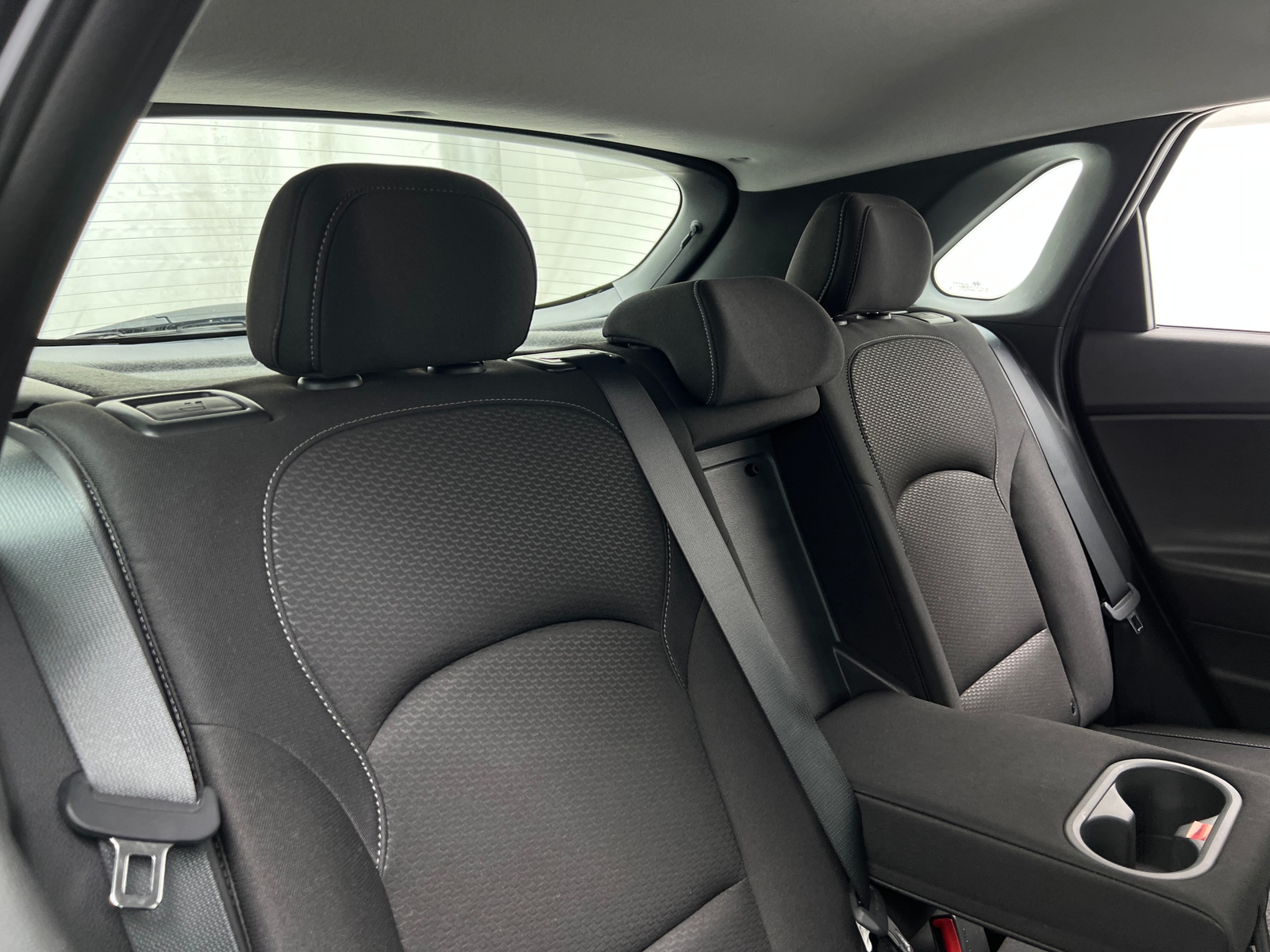 Thumbnail: 2018 Hyundai Elantra - 6