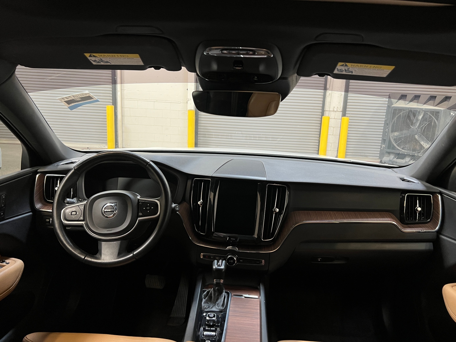 Thumbnail: 2019 Volvo XC60 - 2