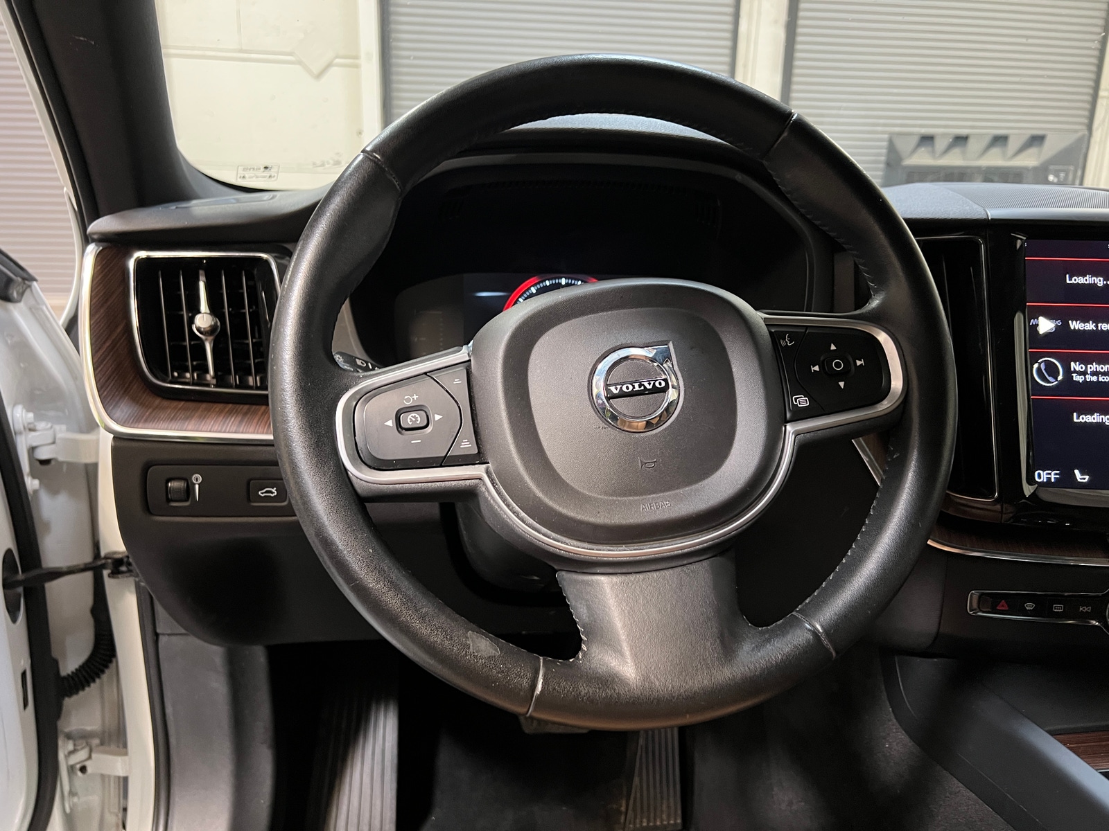 Thumbnail: 2019 Volvo XC60 - 4