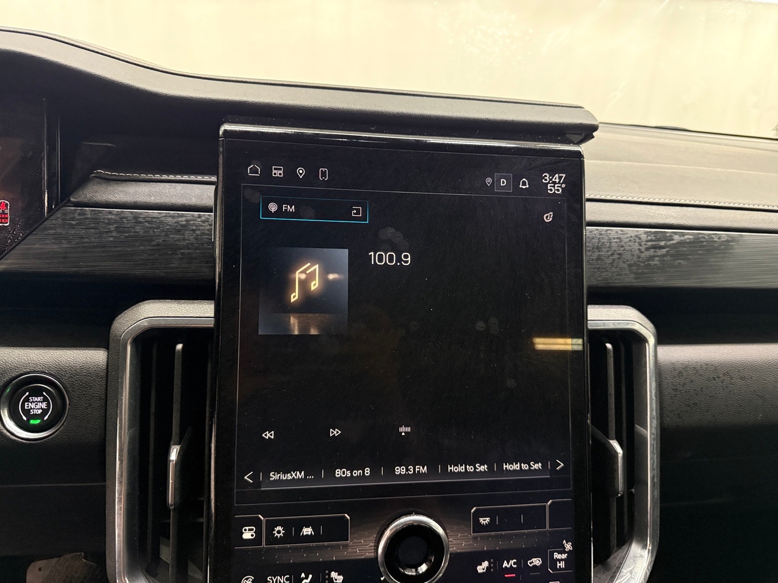 Thumbnail: 2025 GMC Acadia - 4