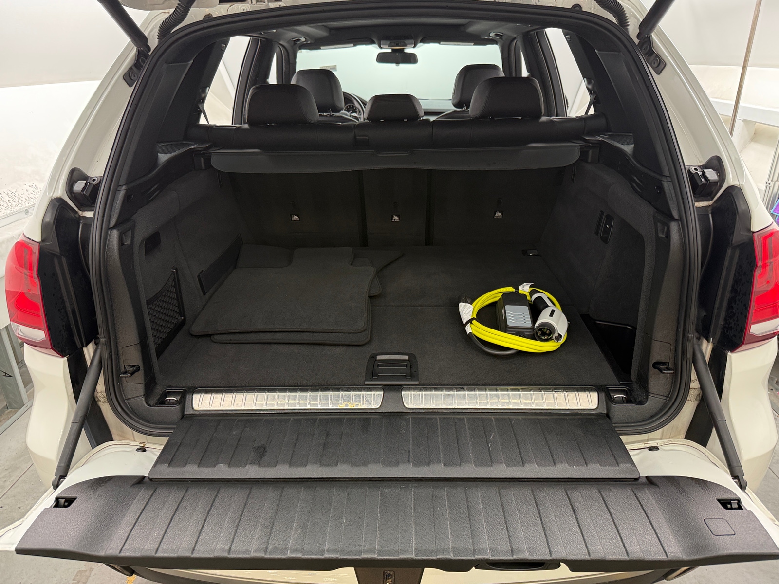 Thumbnail: 2018 BMW X5 - 6