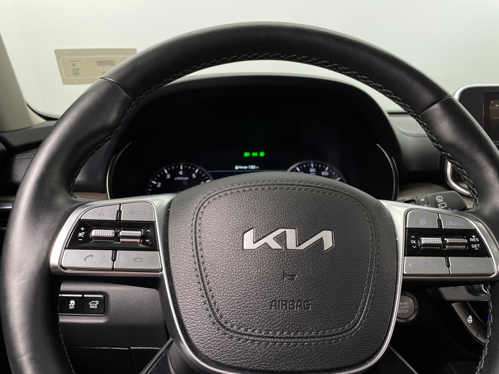 Thumbnail: 2022 Kia Telluride - 4