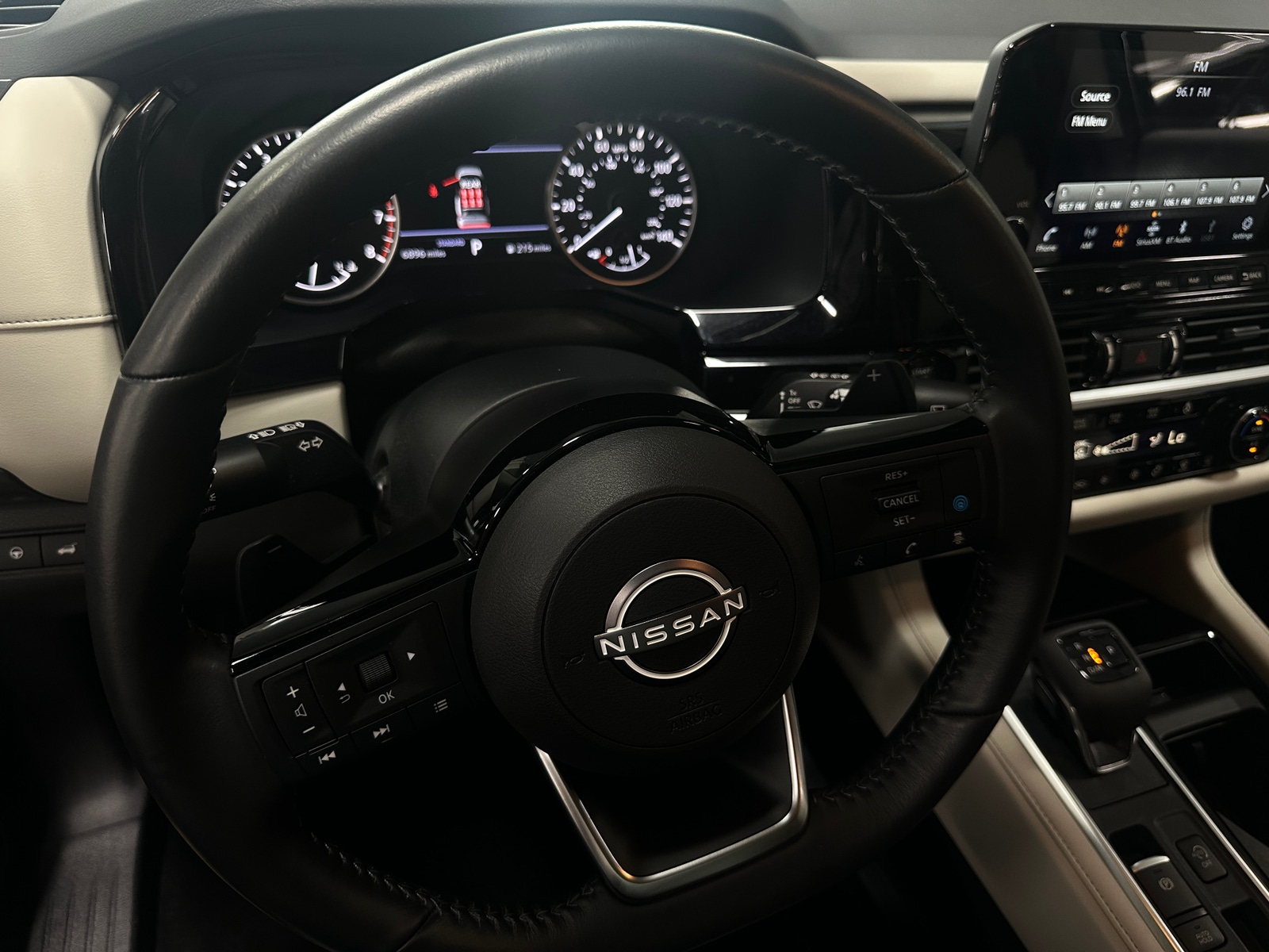 Thumbnail: 2025 Nissan Pathfinder - 4