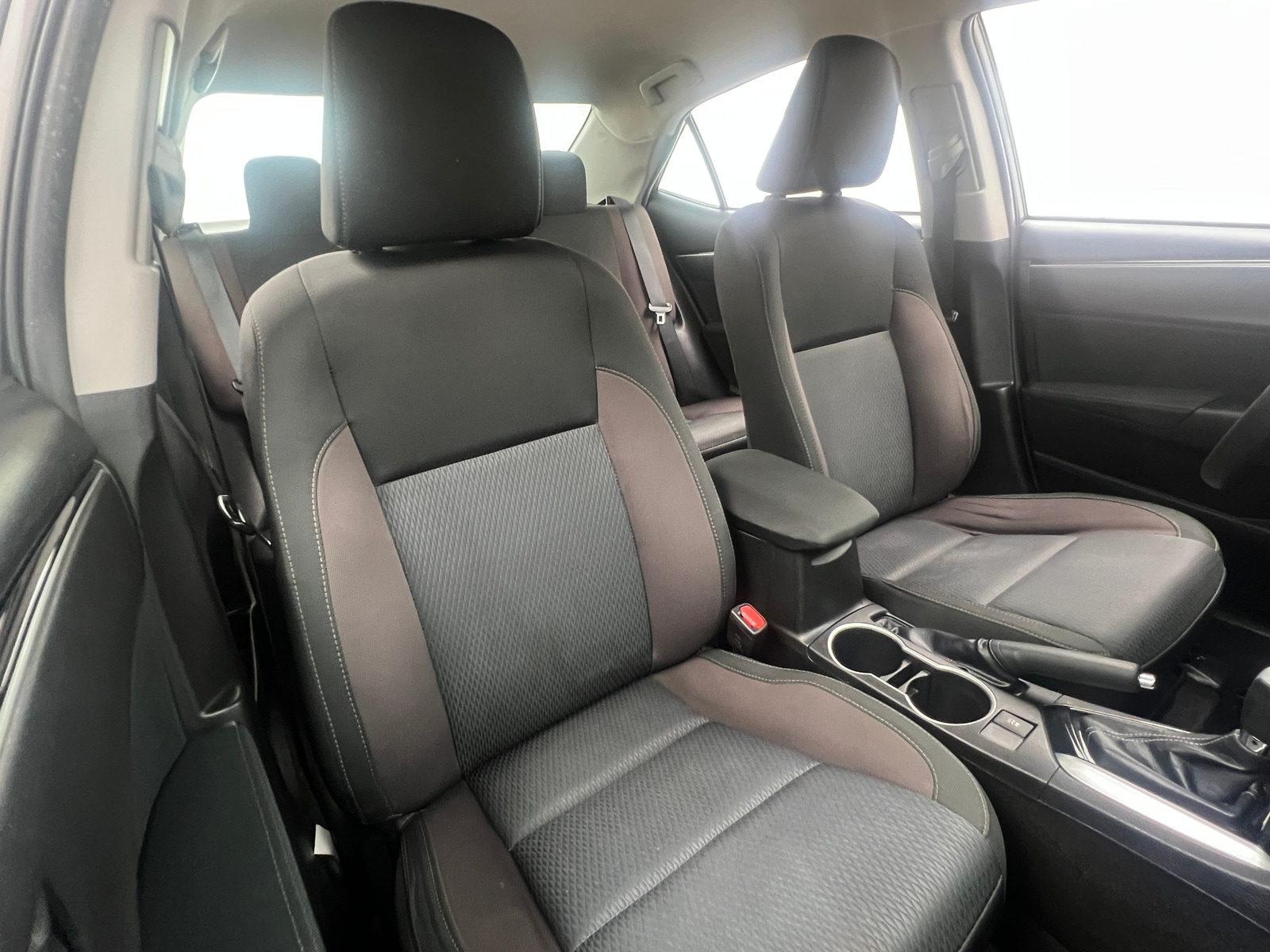 Thumbnail: 2018 Toyota Corolla - 2