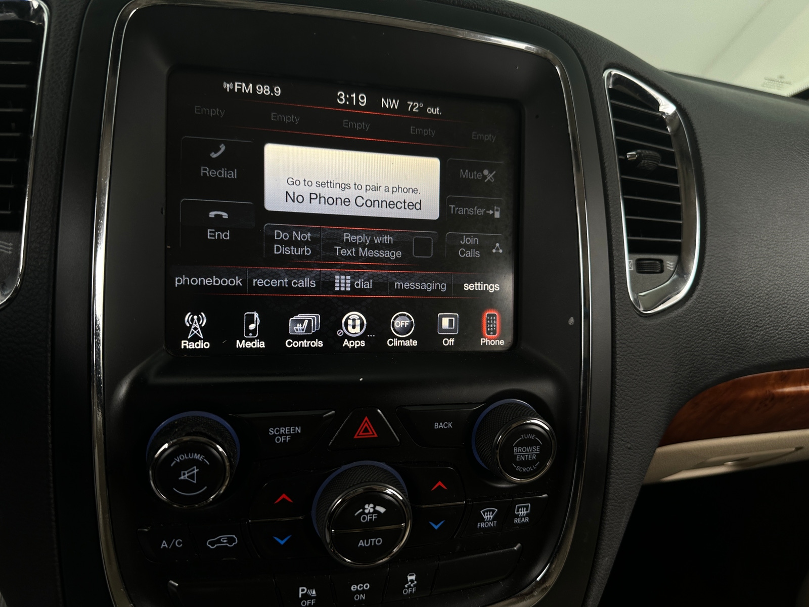 Thumbnail: 2015 Dodge Durango - 3