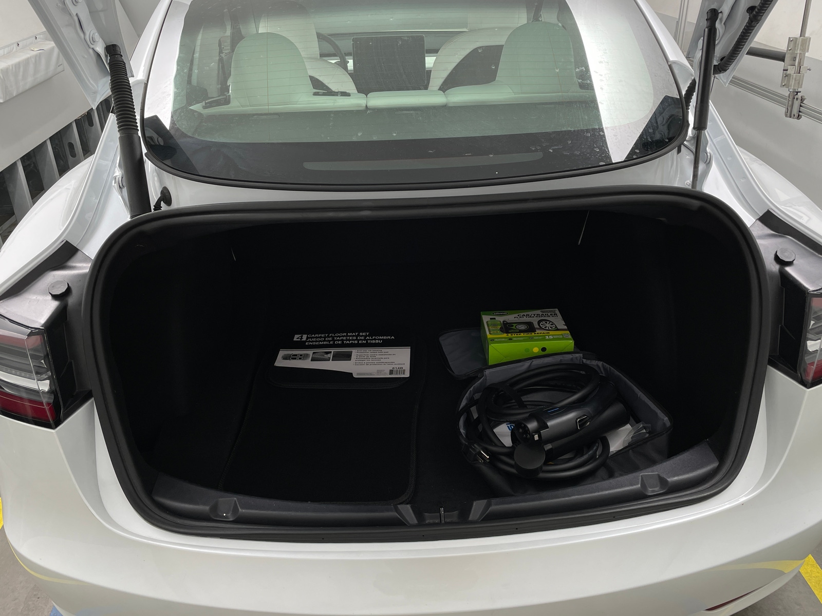 Thumbnail: 2023 Tesla Model 3 - 6