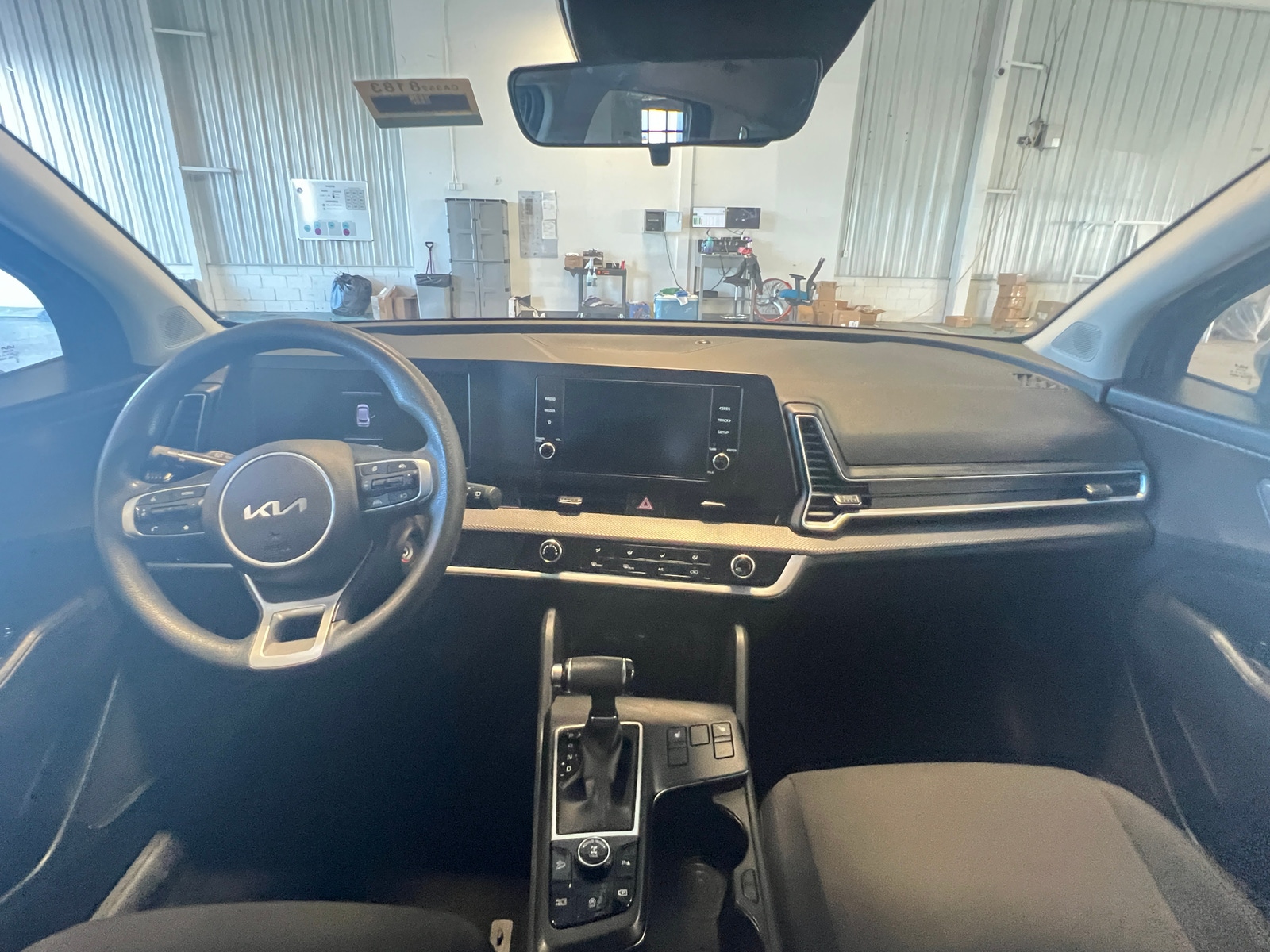 Thumbnail: 2023 Kia Sportage - 3