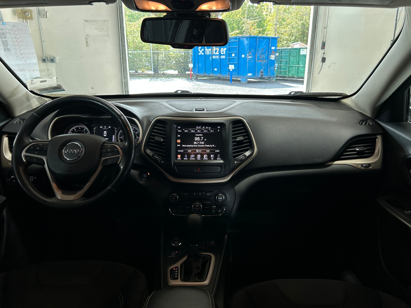 Thumbnail: 2015 Jeep Cherokee - 3