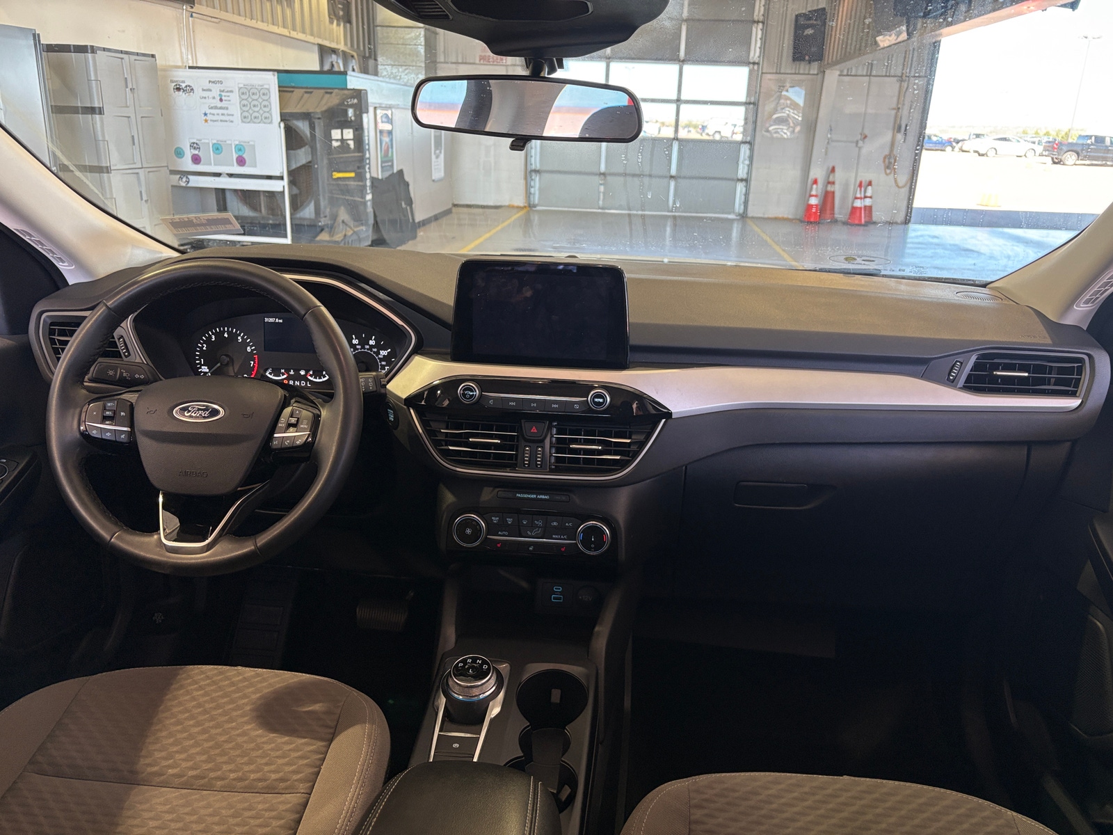 Thumbnail: 2022 Ford Escape - 3
