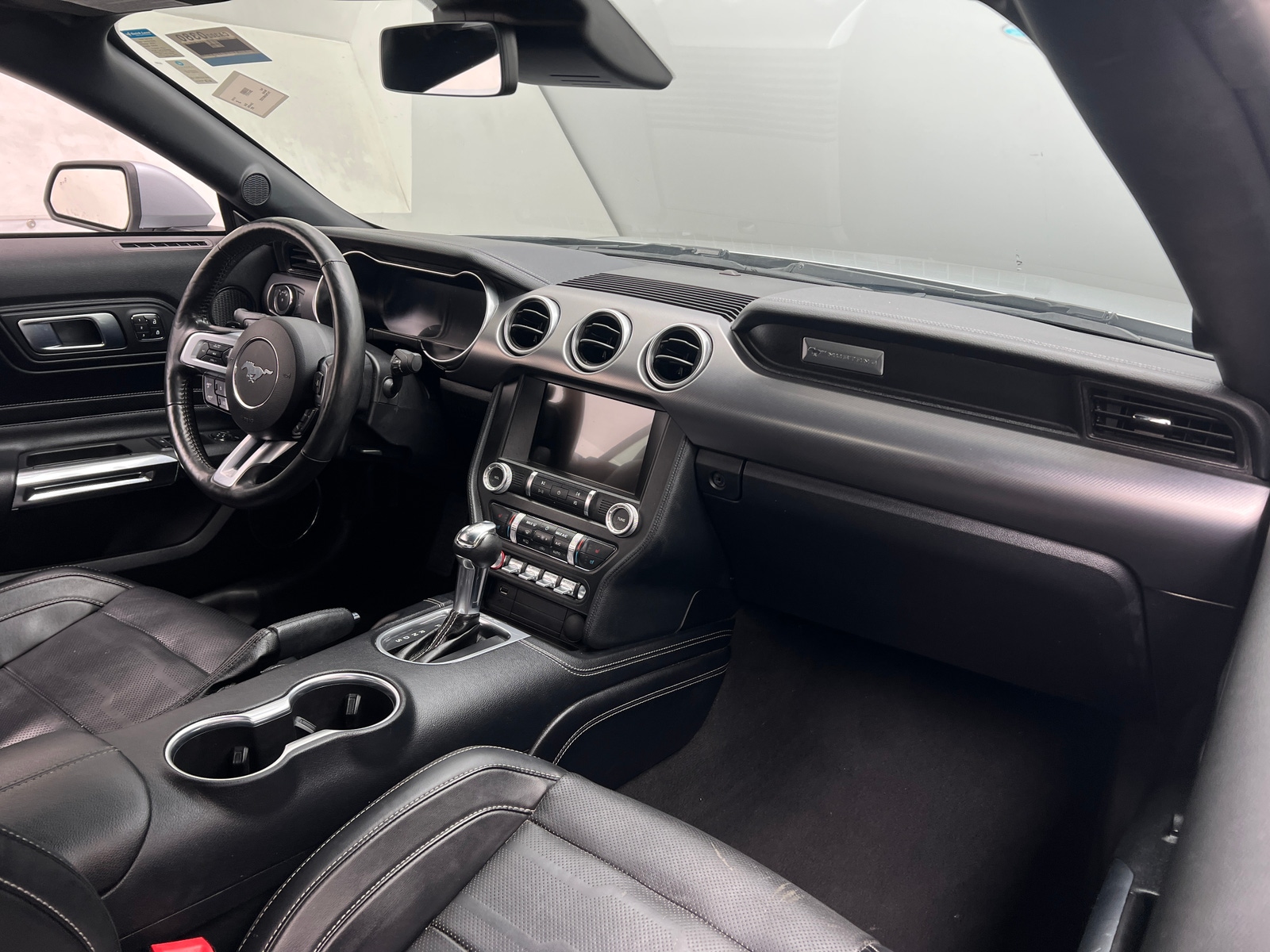 Thumbnail: 2022 Ford Mustang - 3
