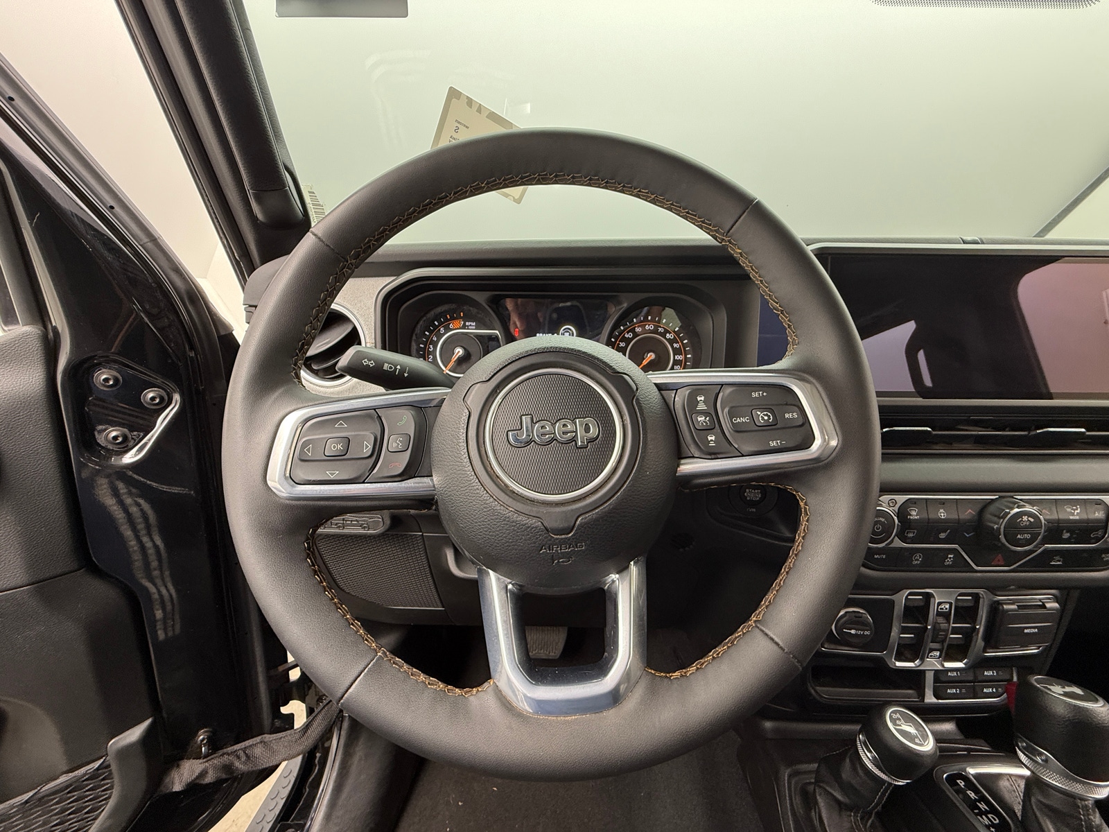 Thumbnail: 2024 Jeep Wrangler - 5