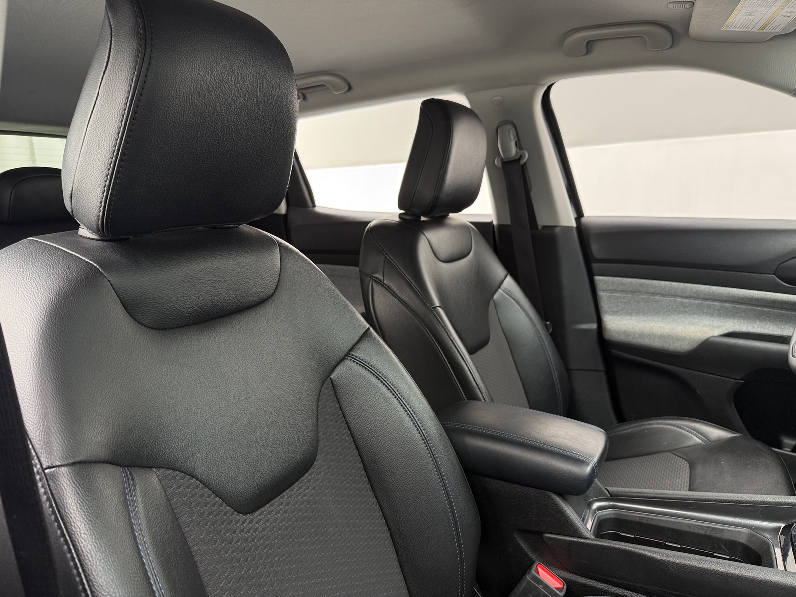 Thumbnail: 2022 Jeep Compass - 2