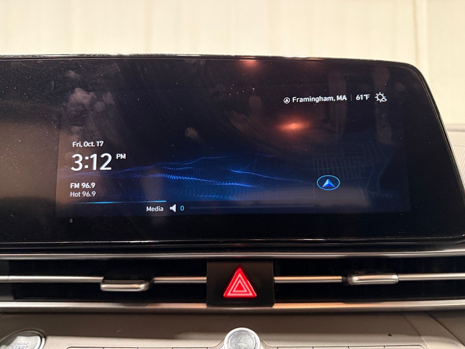 Thumbnail: 2023 Hyundai Elantra - 4