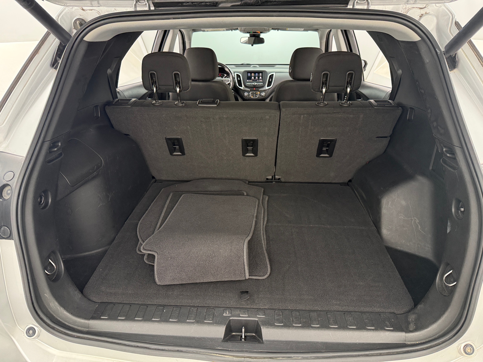 Thumbnail: 2020 Chevrolet Equinox - 7