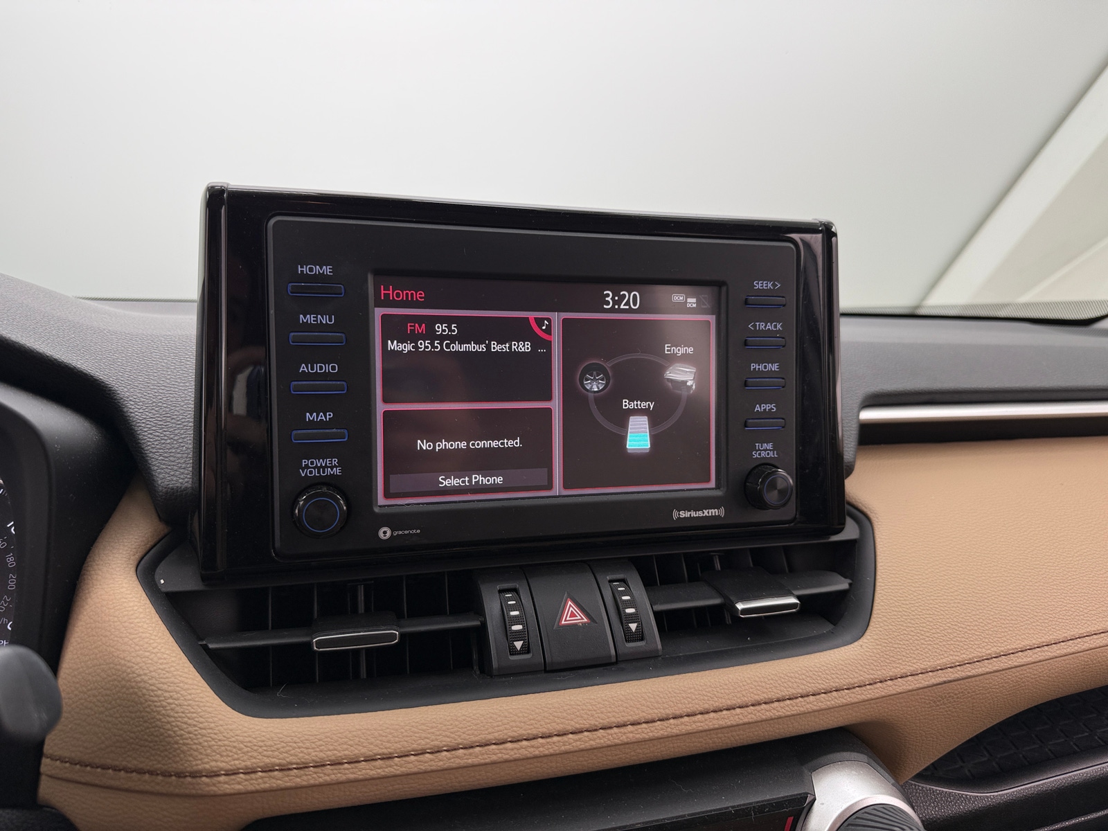 Thumbnail: 2021 Toyota RAV4 - 3