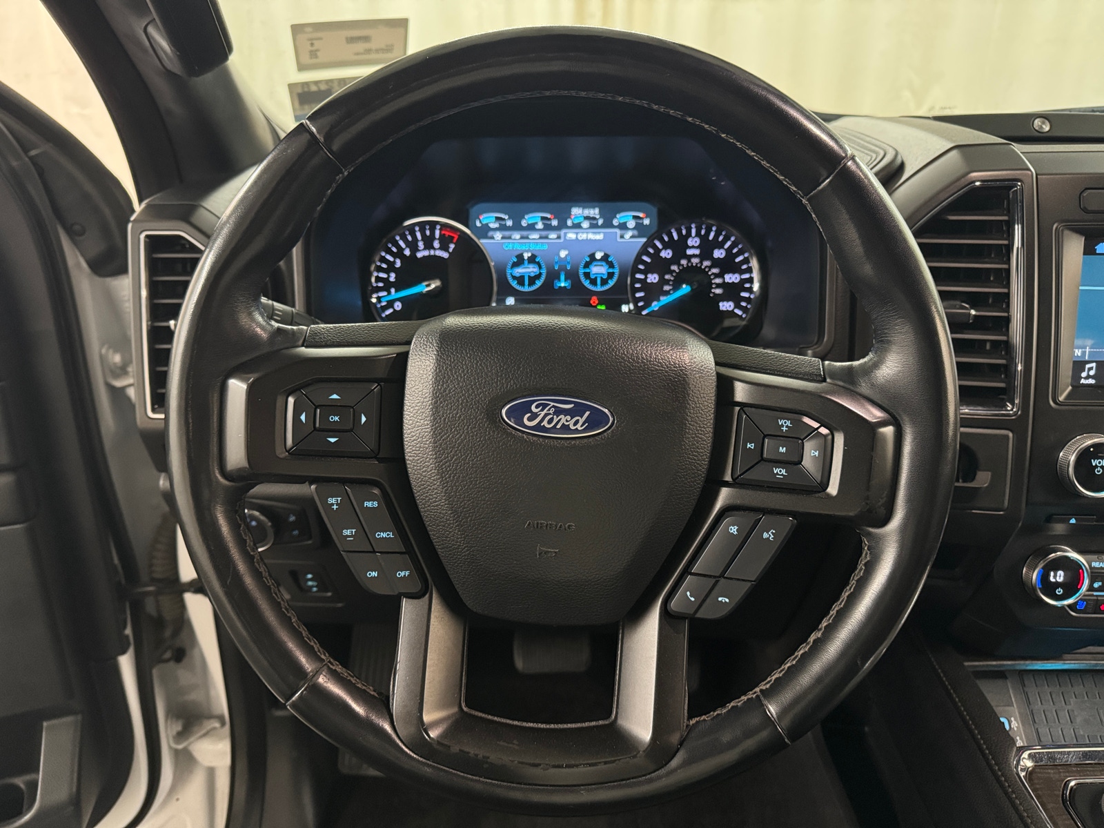 Thumbnail: 2018 Ford Expedition MAX - 4