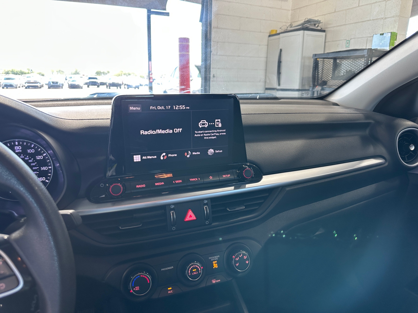 Thumbnail: 2024 Kia Forte - 4