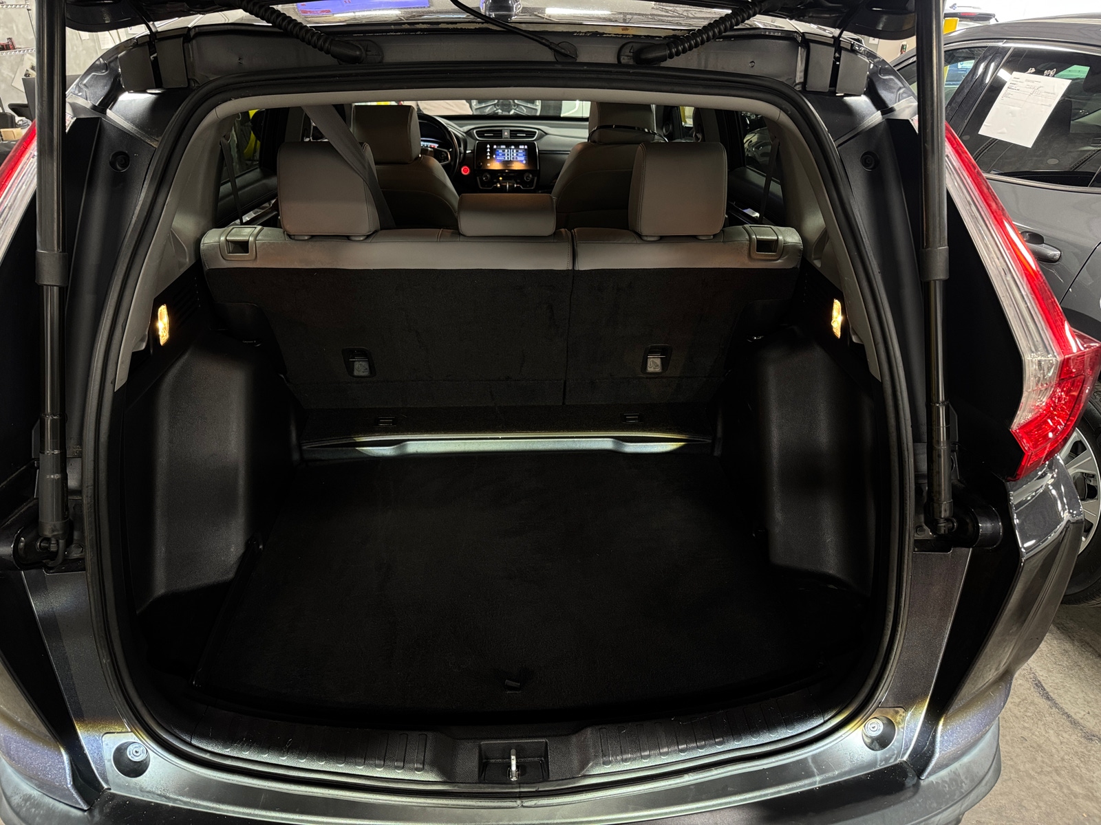 Thumbnail: 2017 Honda CR-V - 6