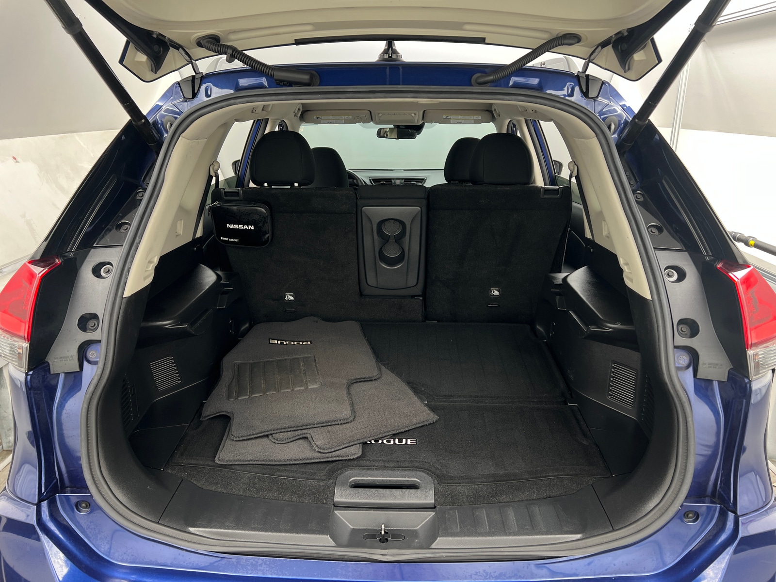 Thumbnail: 2019 Nissan Rogue - 7