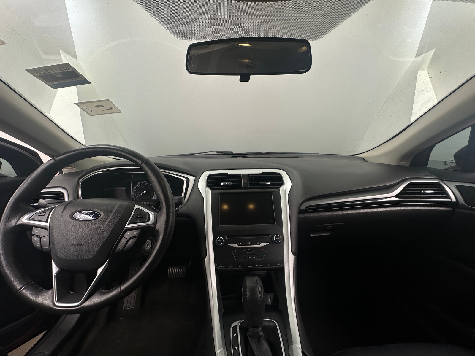 Thumbnail: 2015 Ford Fusion - 3