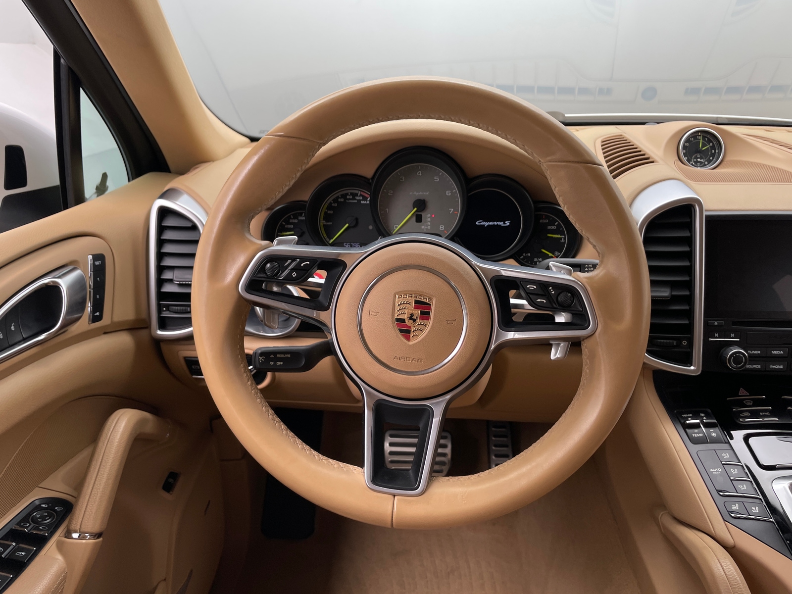 Thumbnail: 2017 Porsche Cayenne - 4