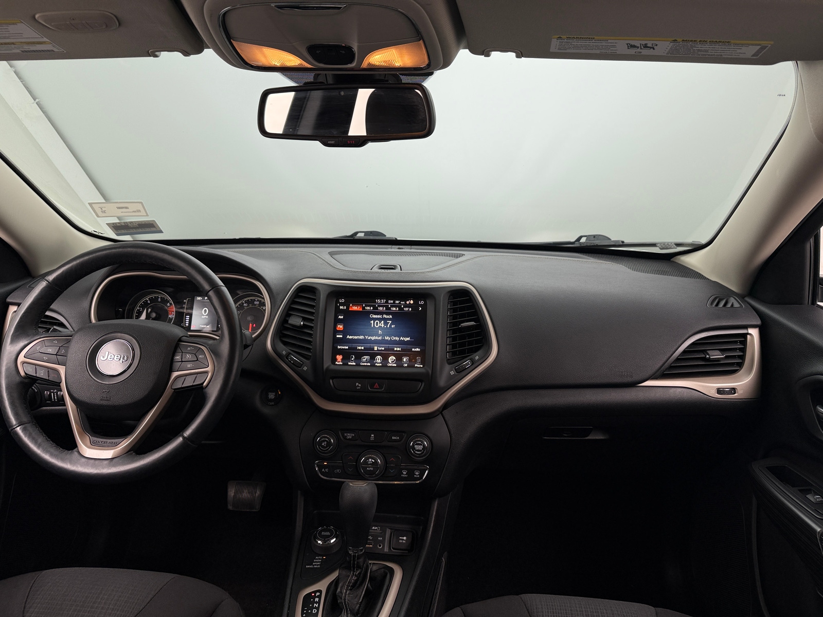 Thumbnail: 2017 Jeep Cherokee - 3