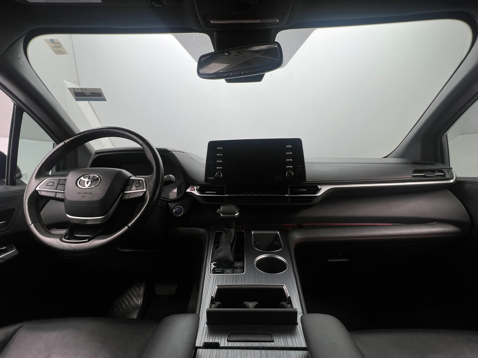 Thumbnail: 2022 Toyota Sienna - 2