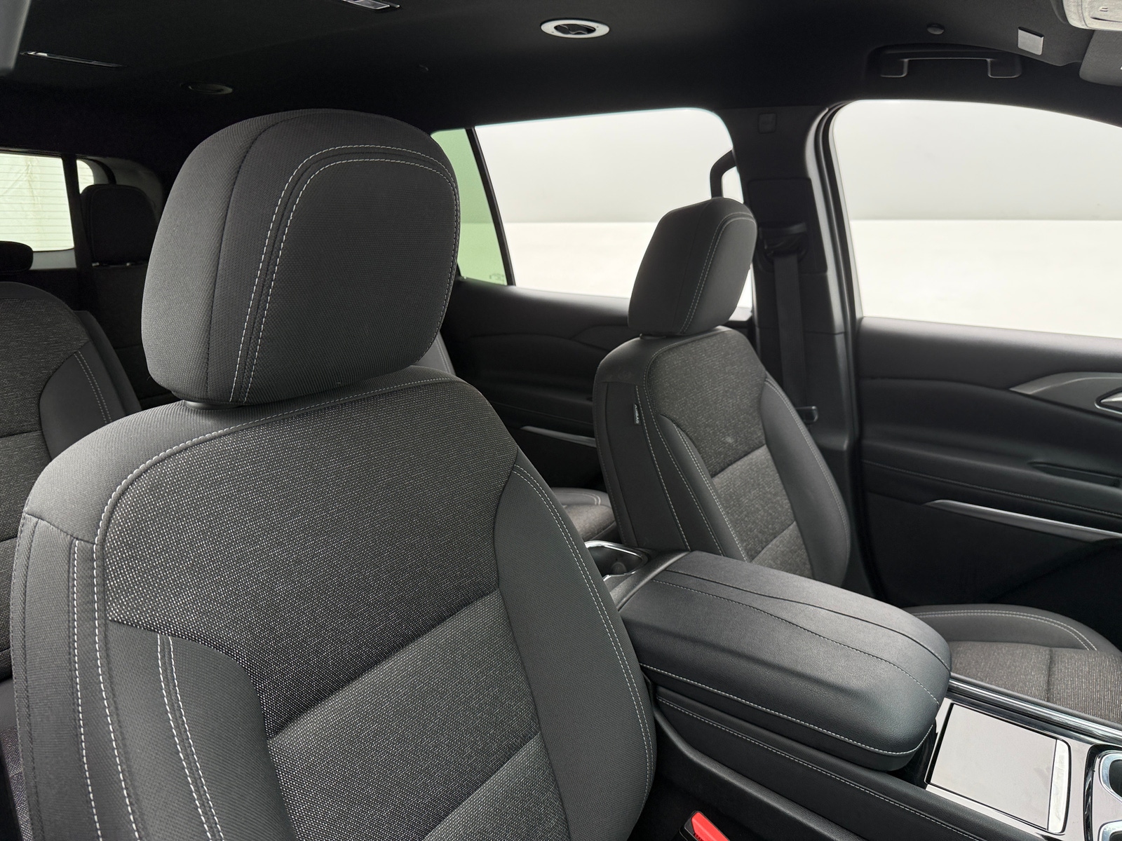 Thumbnail: 2024 Chevrolet Traverse - 2