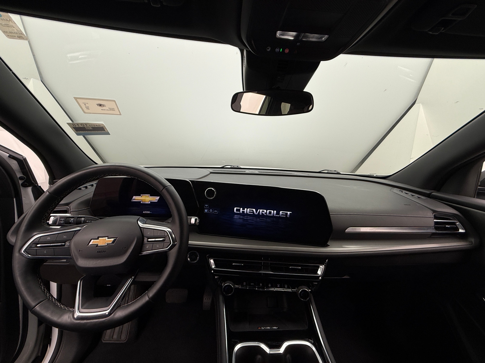 Thumbnail: 2024 Chevrolet Traverse - 3