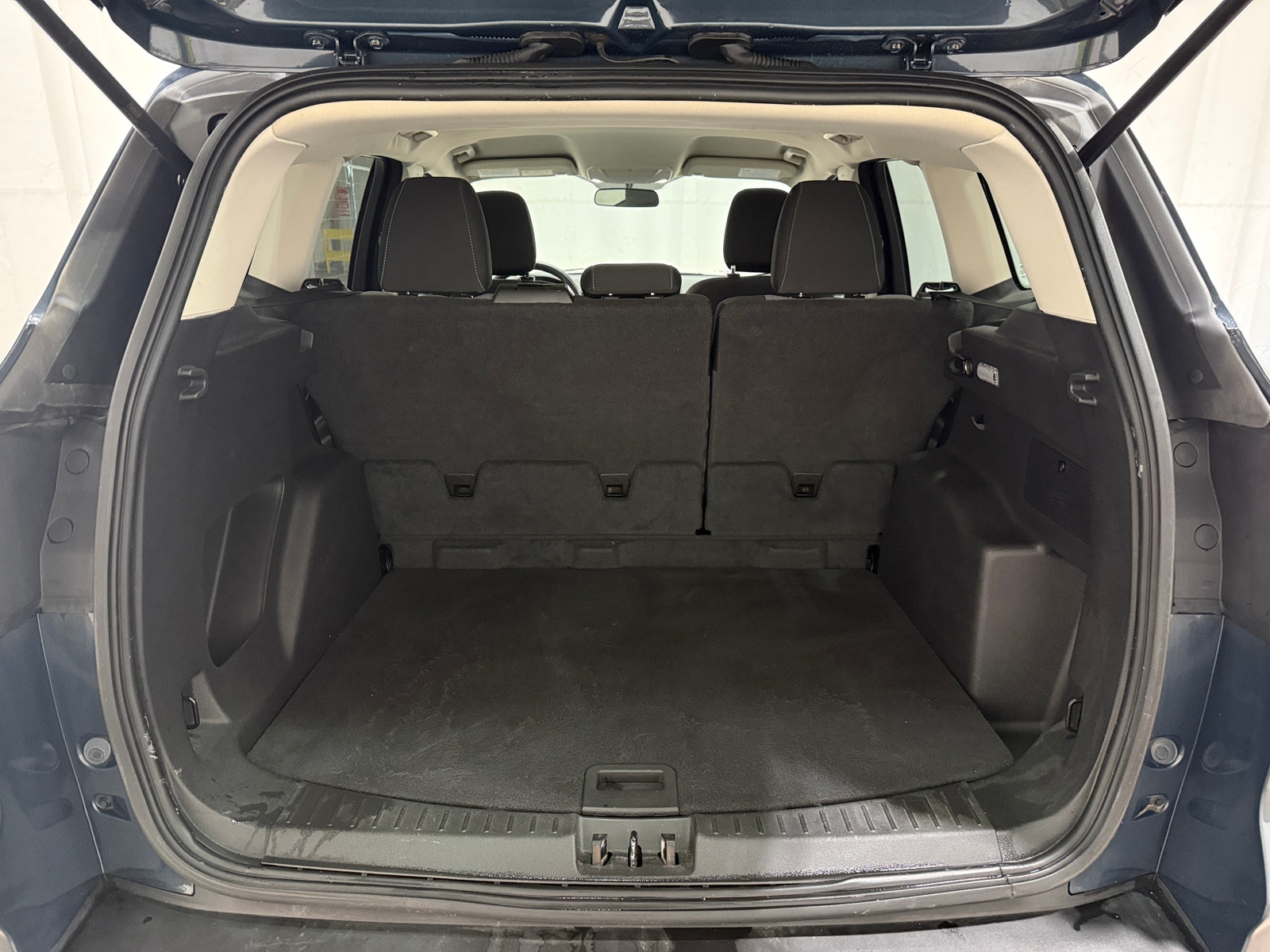 Thumbnail: 2019 Ford Escape - 7