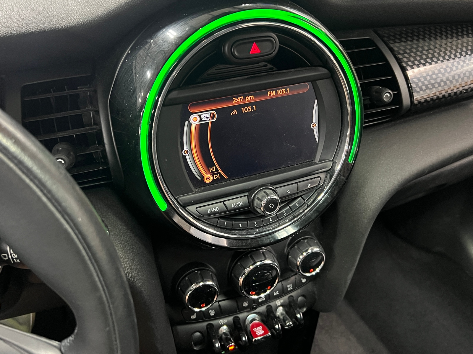 Thumbnail: 2017 MINI Cooper Hardtop - 3
