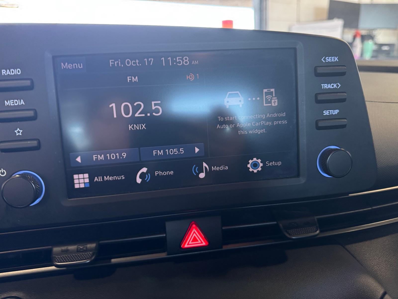 Thumbnail: 2025 Hyundai Elantra - 4