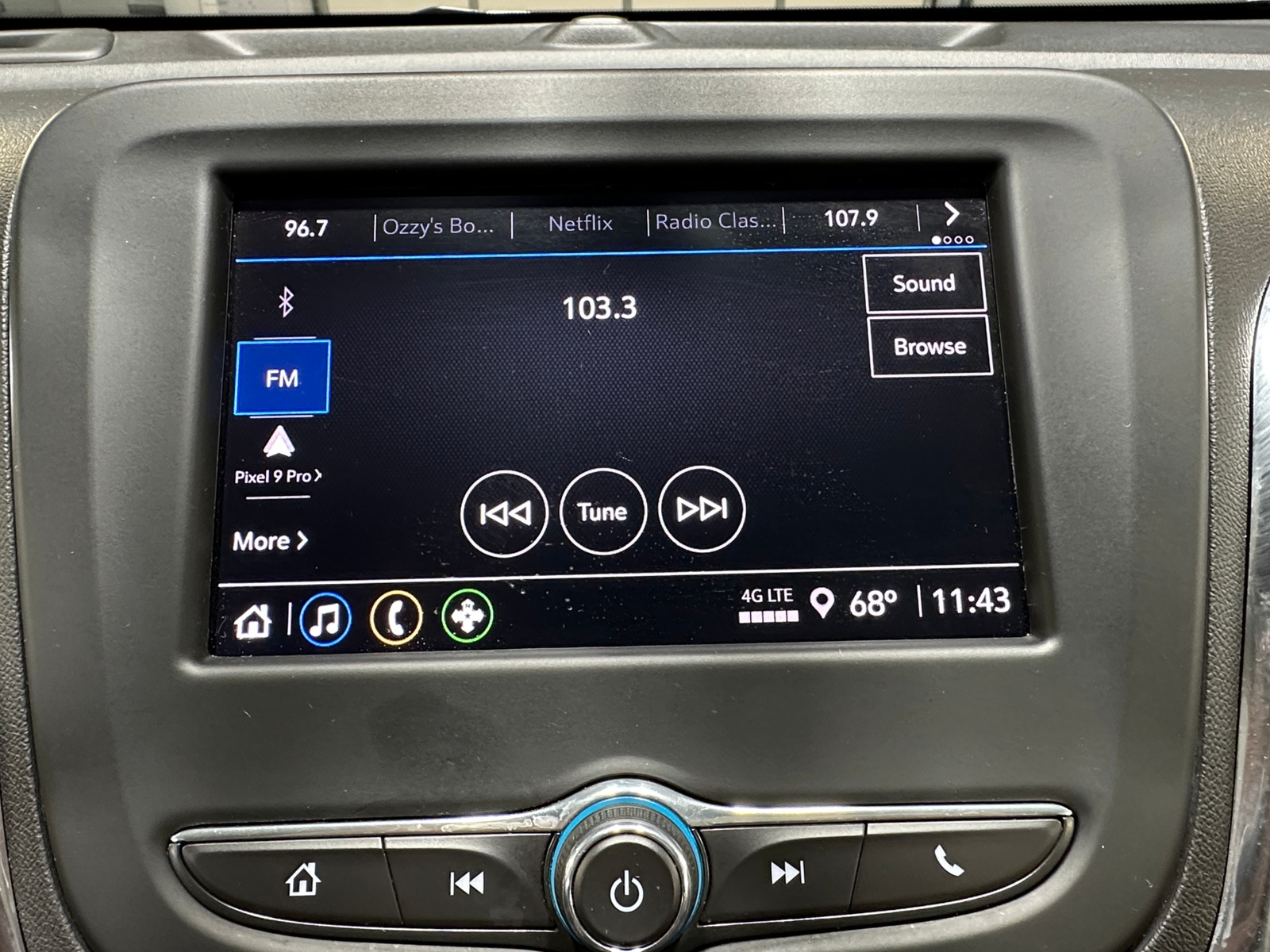 Thumbnail: 2024 Chevrolet Equinox - 4