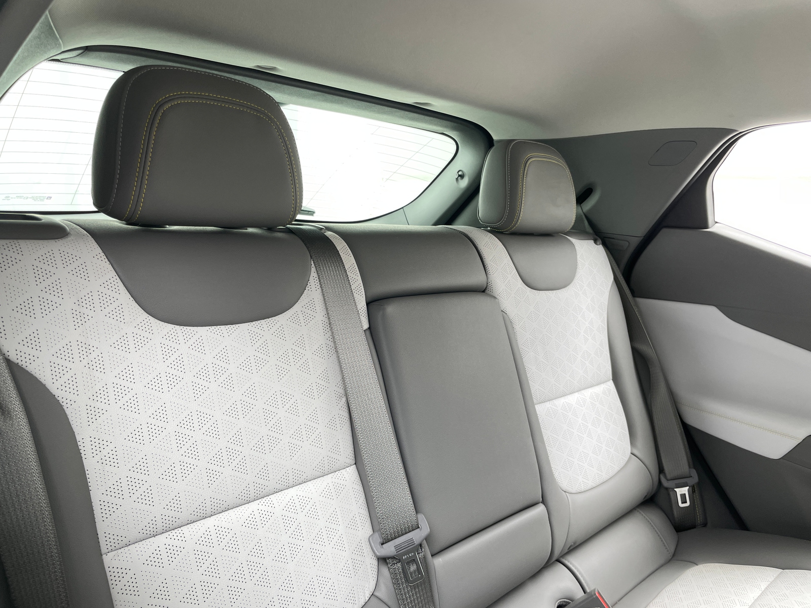 Thumbnail: 2023 Chevrolet Bolt EUV - 5