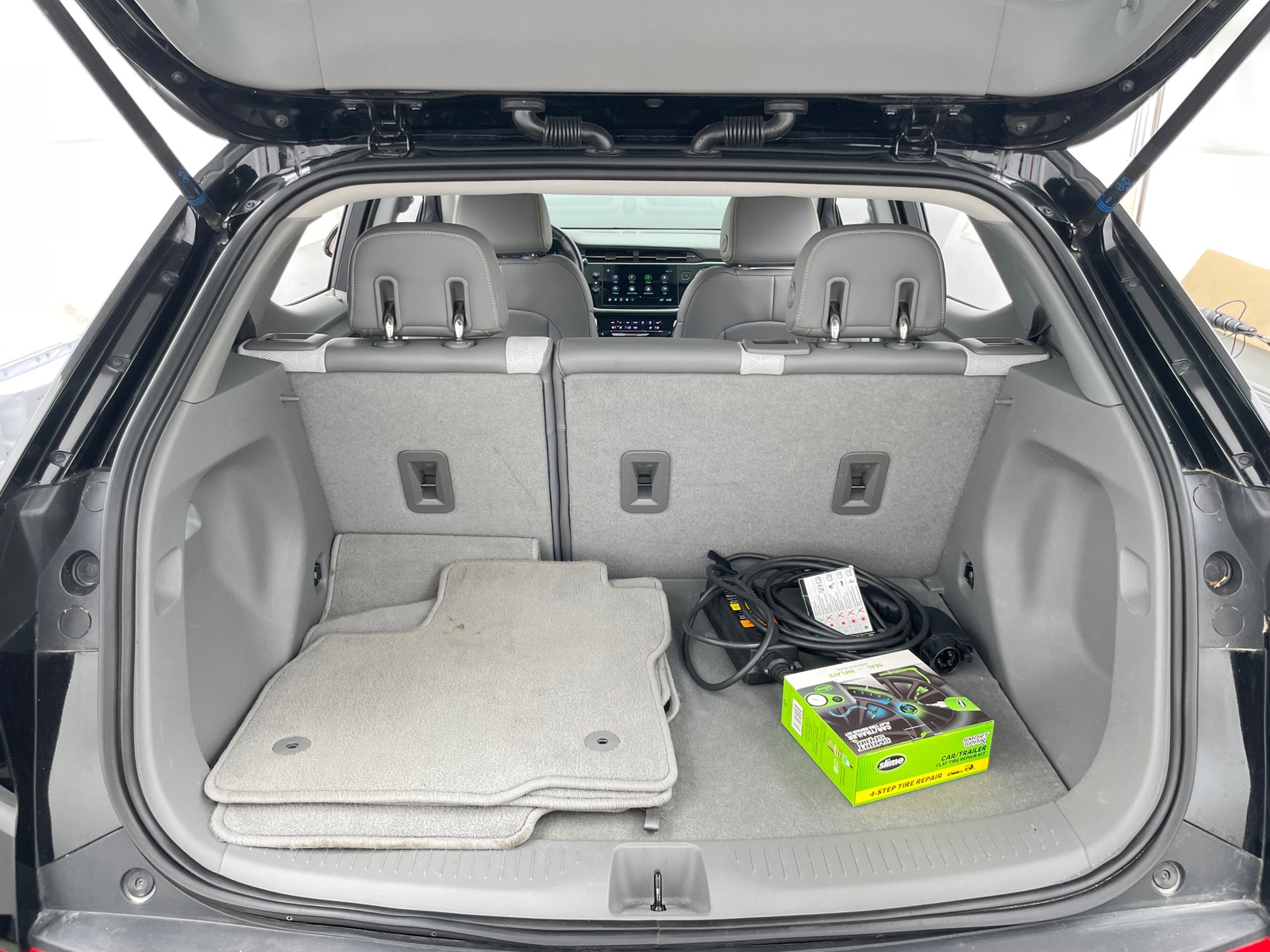 Thumbnail: 2023 Chevrolet Bolt EUV - 6