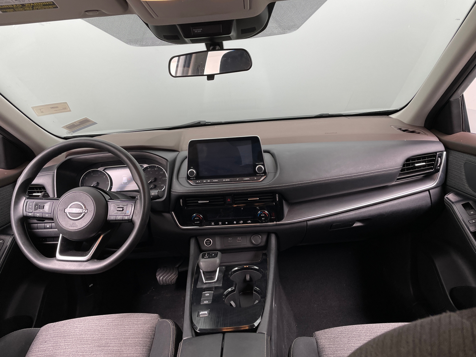 Thumbnail: 2022 Nissan Rogue - 3