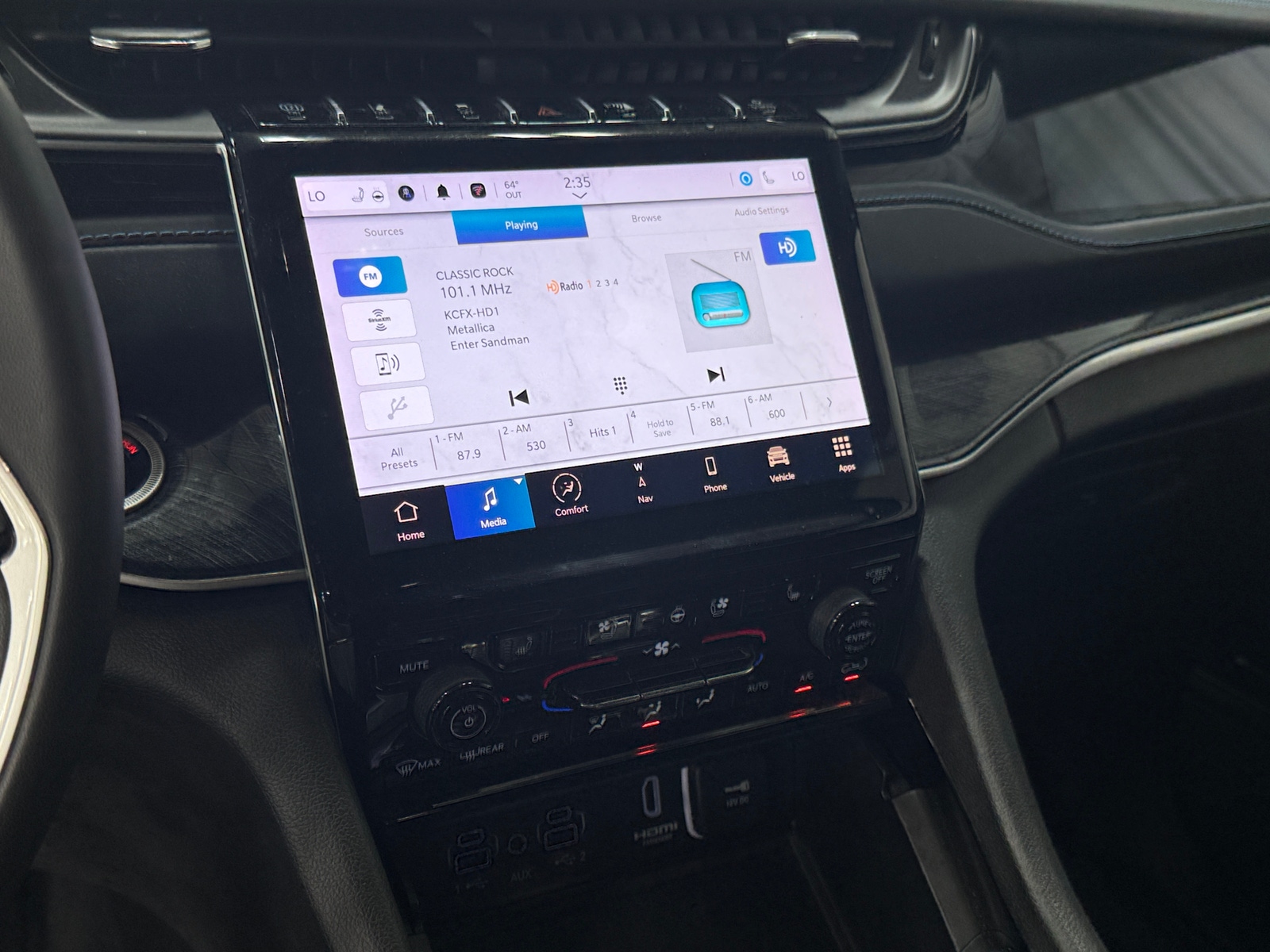 Thumbnail: 2022 Jeep Grand Cherokee - 4