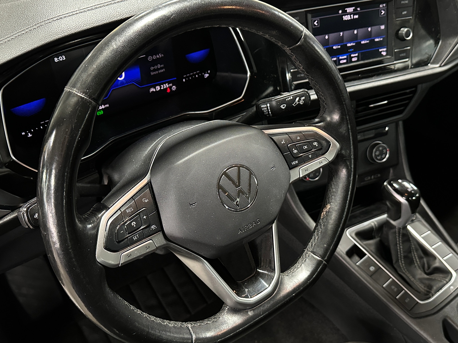 Thumbnail: 2024 Volkswagen Jetta - 5
