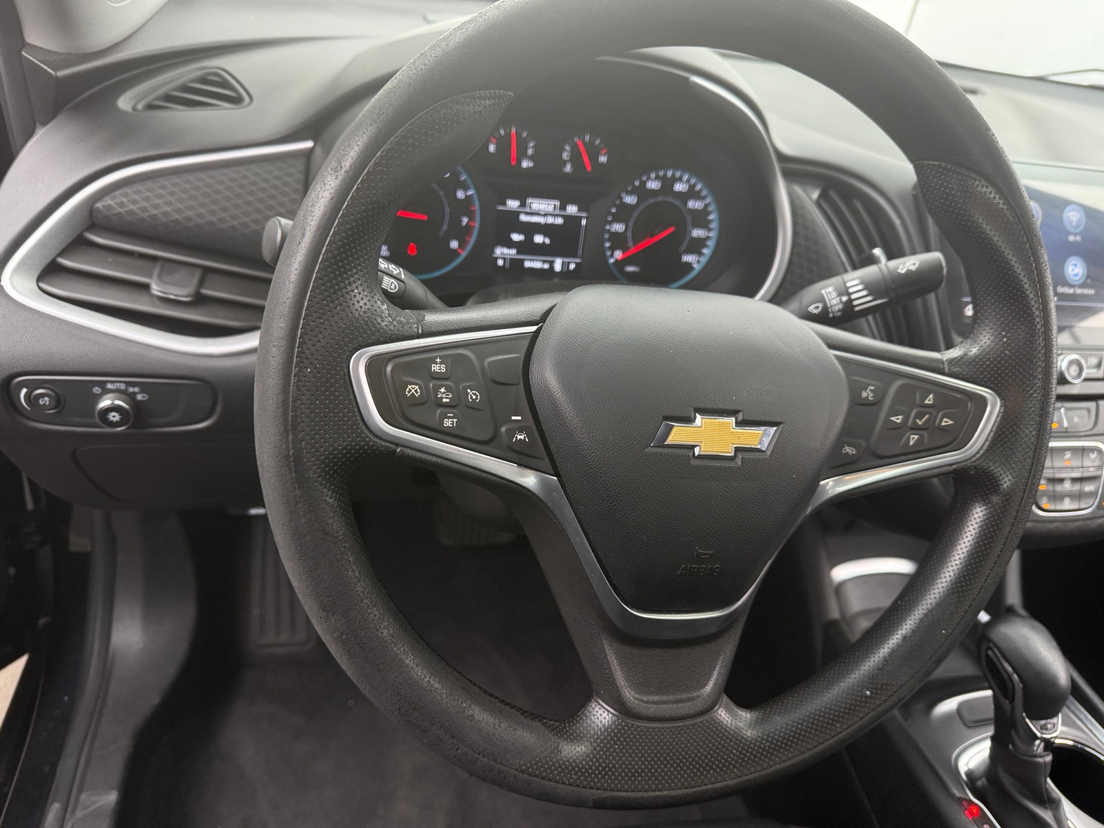 Thumbnail: 2023 Chevrolet Malibu - 5