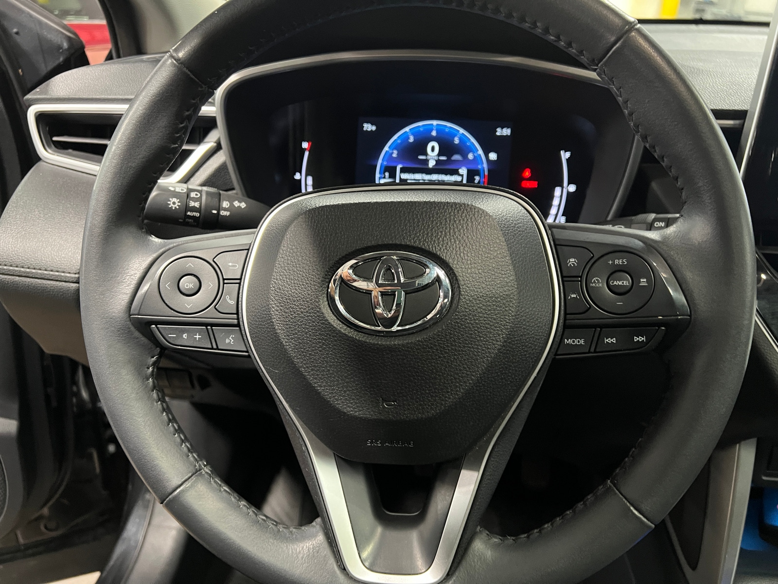 Thumbnail: 2023 Toyota Corolla Cross - 4