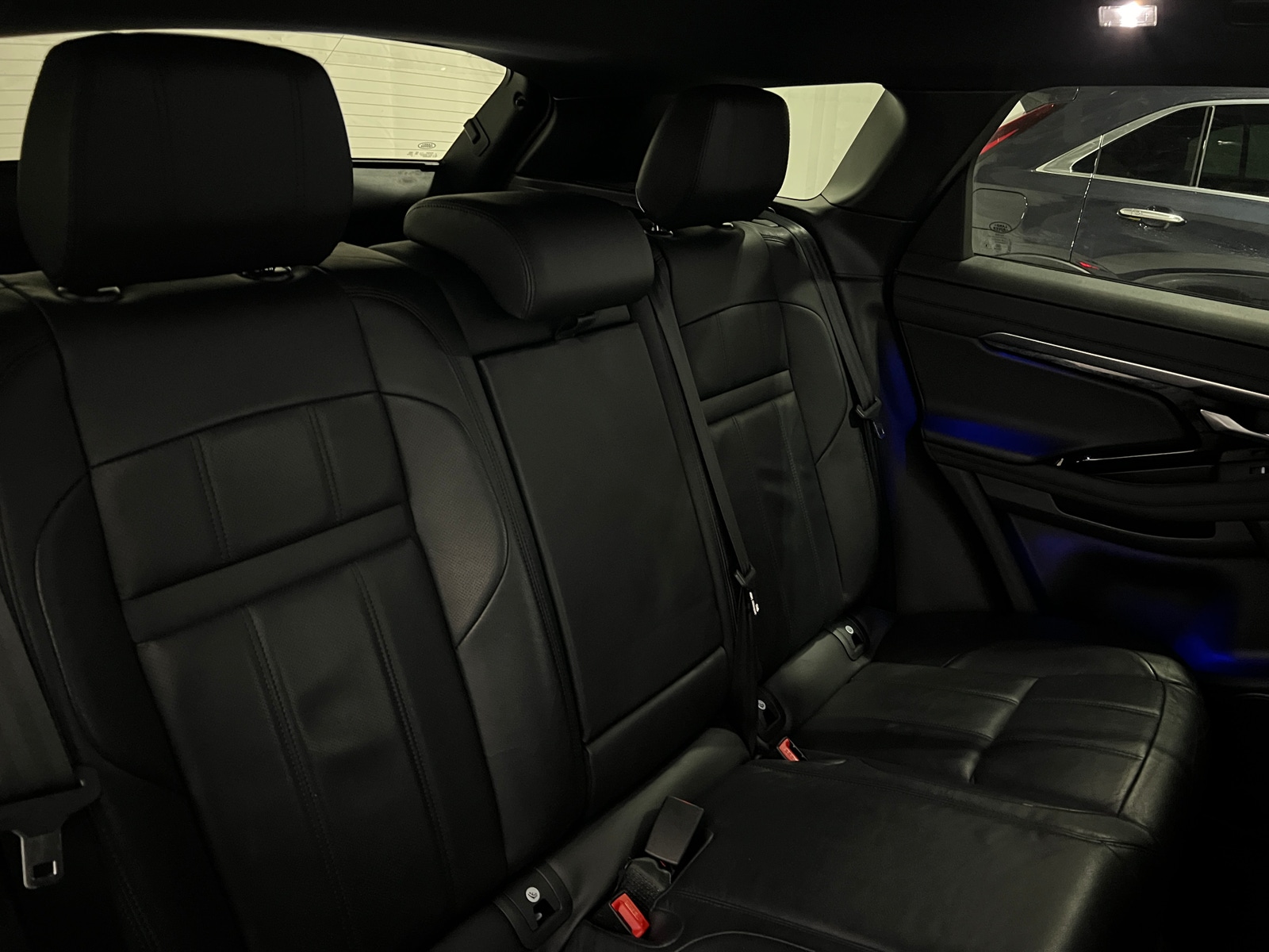 Thumbnail: 2020 Land Rover Range Rover Evoque - 5