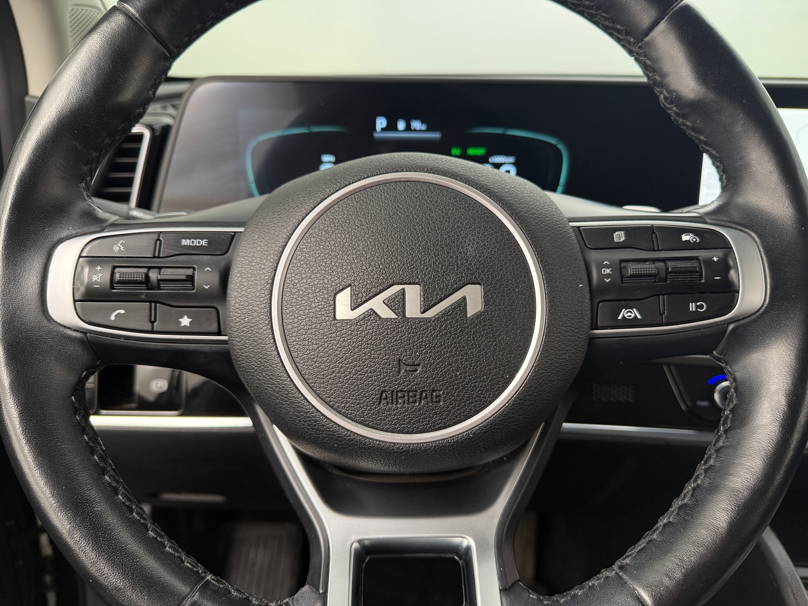 Thumbnail: 2023 Kia Sportage - 4