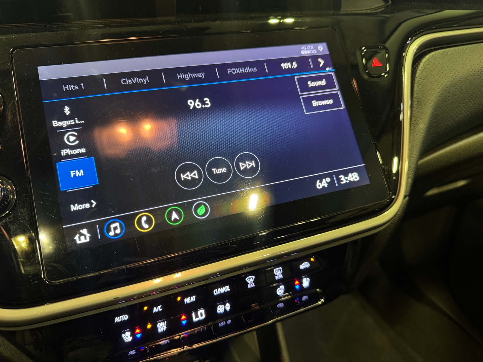 Thumbnail: 2022 Chevrolet Bolt EUV - 3