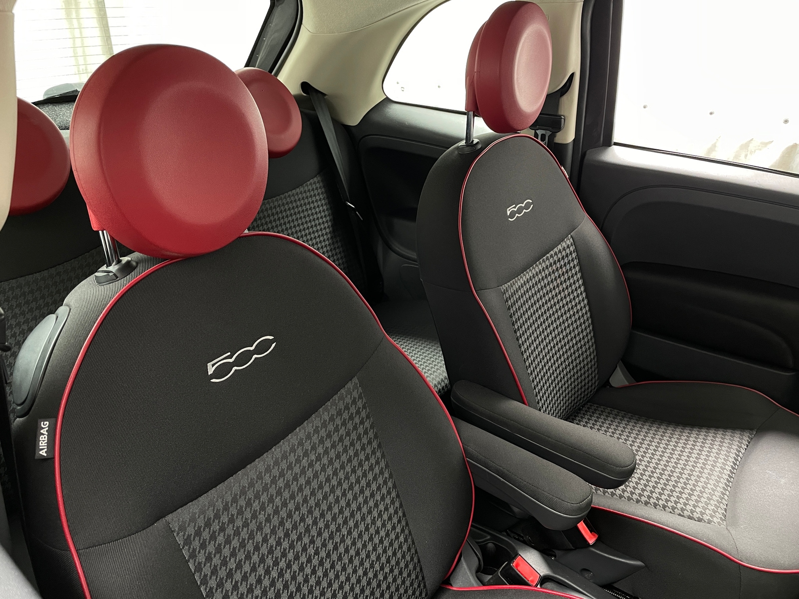 Thumbnail: 2017 Fiat 500 - 2