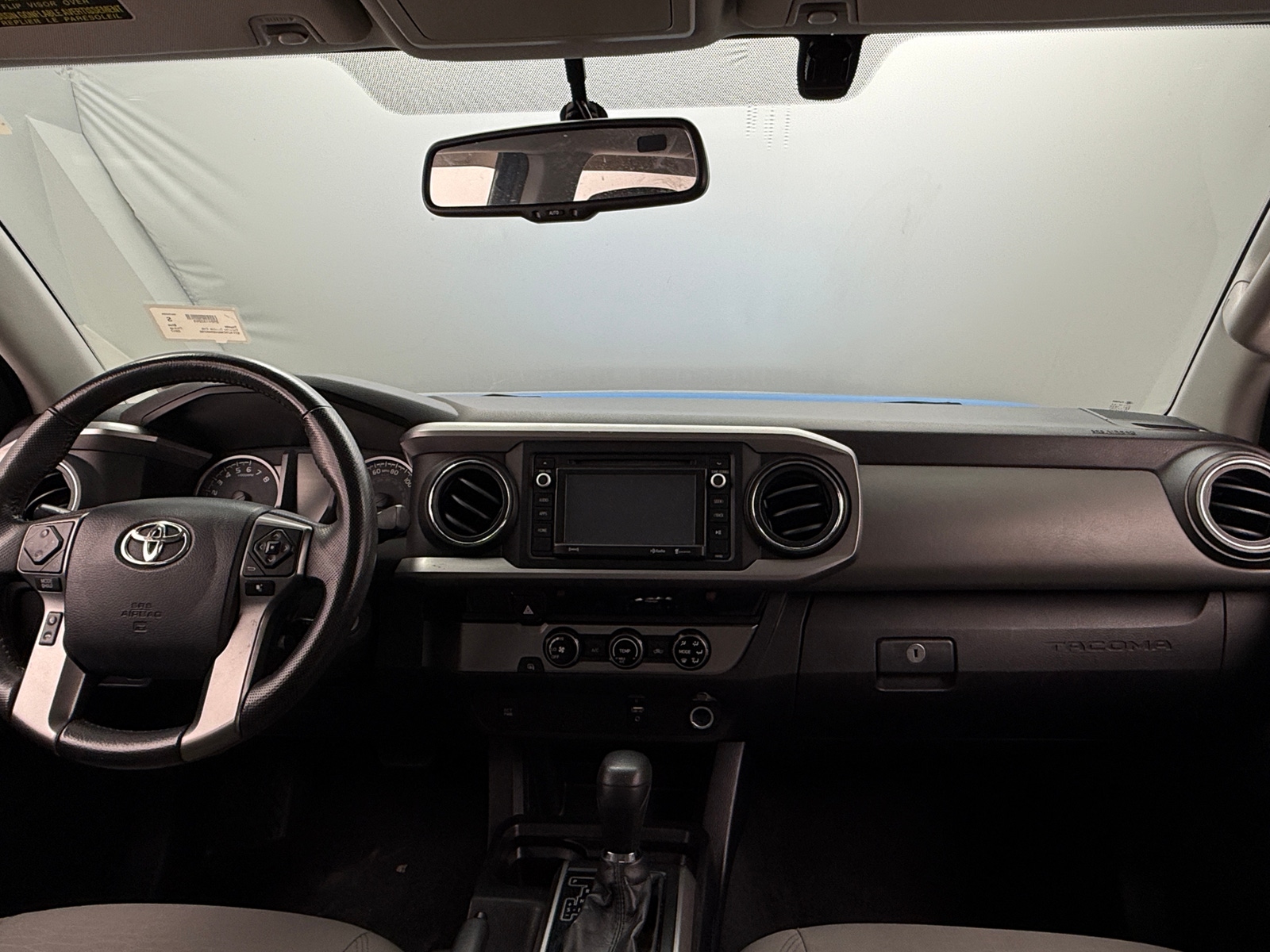 Thumbnail: 2017 Toyota Tacoma - 3