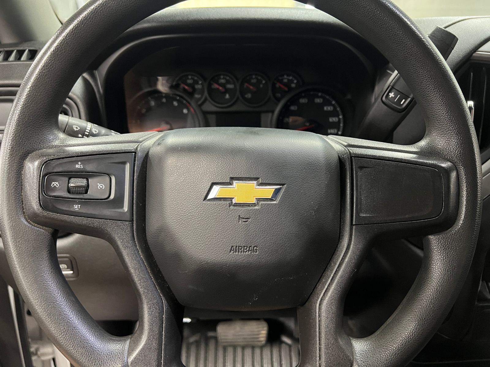 Thumbnail: 2021 Chevrolet Silverado 1500 - 5